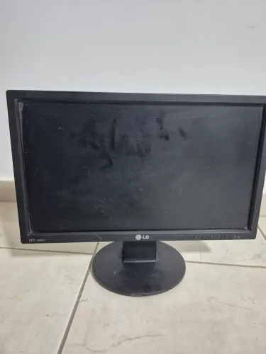 Monitor LG 19EB13T