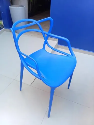 Cadeira de Plástico