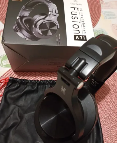Headphone Oneodio A71