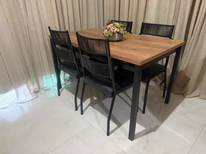 Mesa de jantar 