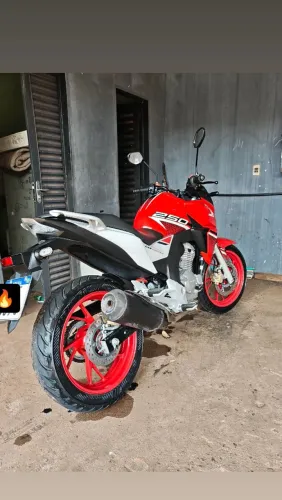 Vendo CB Twister 250F 2026