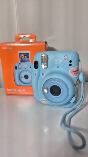 Instax Mini 11 Seminova - Pouco Usada e em Perfeito Estado!