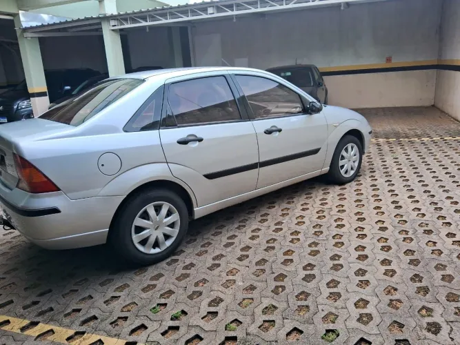 Ford Focus Sedan 1.6/1.6 Flex 8v/16v 4P Mec. 2008