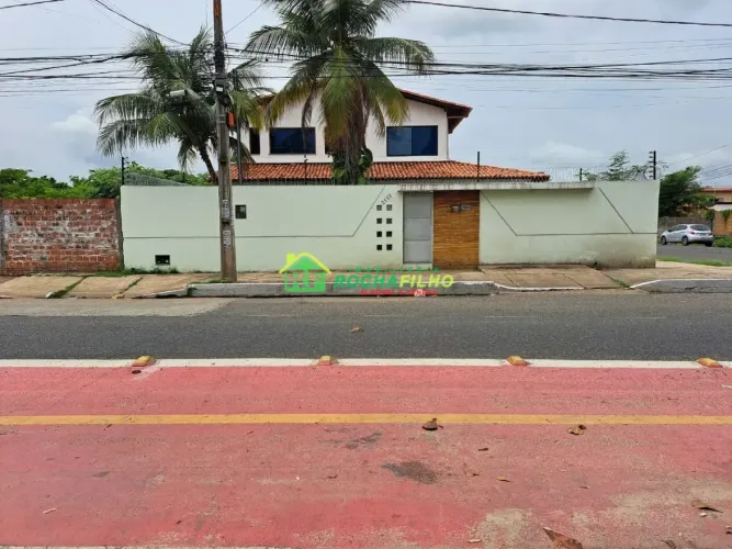 Casa com 600m² à venda. por 2000000 - Pirajá - Teresina/PI