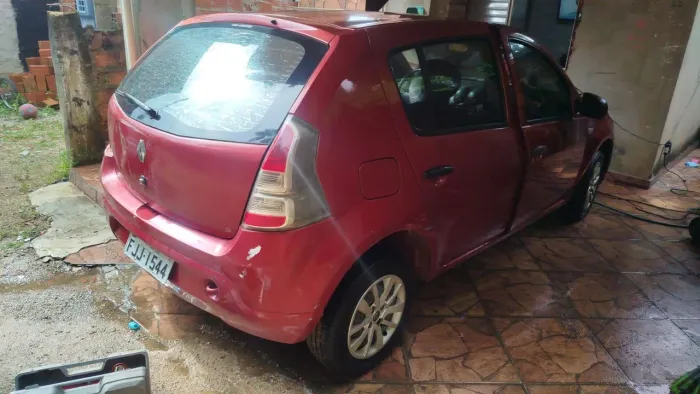 Renault Sandero Authentique Hi-flex 1.0 16V 5P 2013