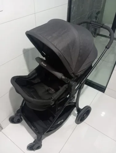 Carrinho de bebê com bebê conforto 2 opiniões de uso