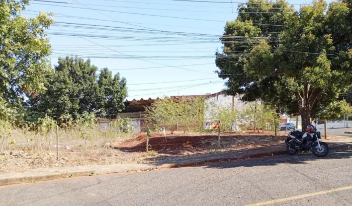 Terreno A Venda B. Daniel Fonseca