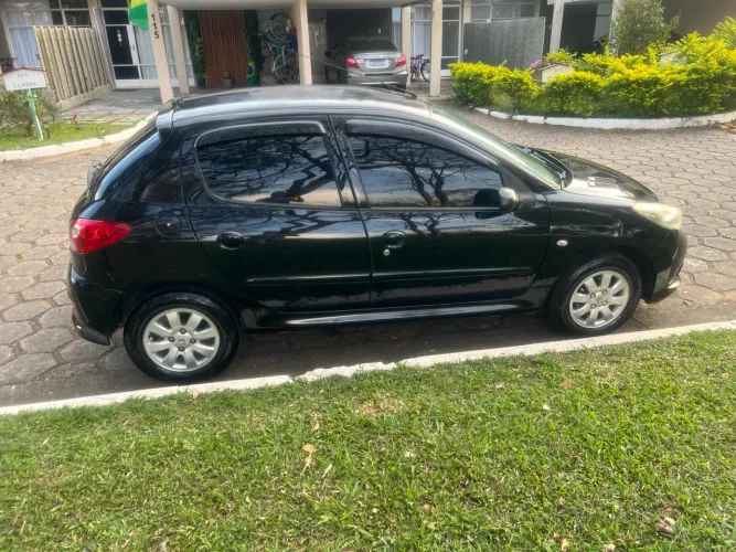 Peugeot 207 XR Sport 1.4 Flex 8V 5P 2011