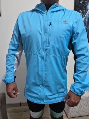Corta vento Adidas