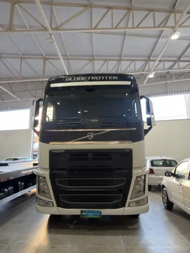 VOLVO FH 540 6X4 DIESEL AUT 