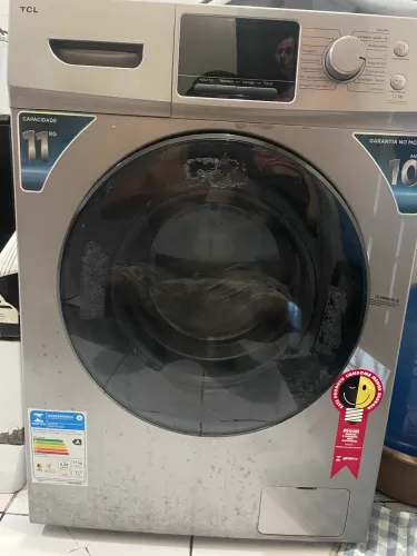 Máquina lava e seca TCL