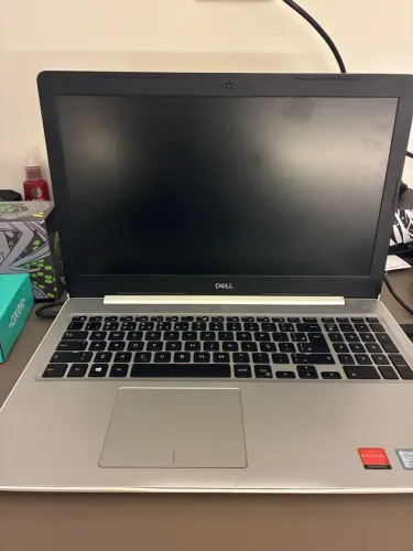 Notebook Dell Inspiron 15 5570 Intel Core i7, 8GB RAM, SSD 222GB + Carregador Original