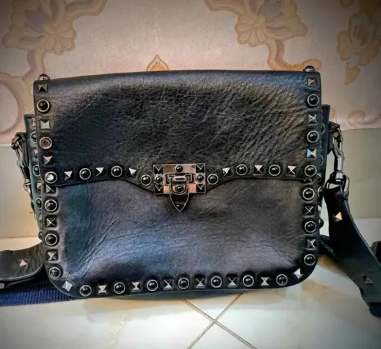 Bolsa Valentino Garavani Original Rockstud Made in Italy
