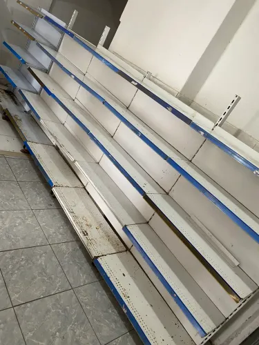 Vendo prateleira gôndola