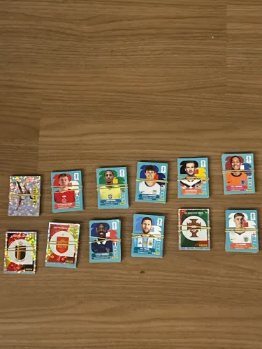 Vendo figurinhas da copa por menos de 1R$