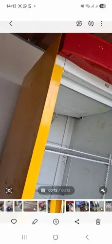Freezer cervejeiro em ótimo estado de conservação ,modelo grande bastante espaço