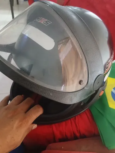 Capacete 60