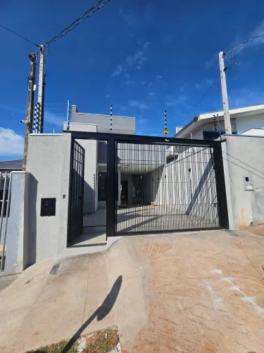 Venda - Residência no JD. Real em Maringá