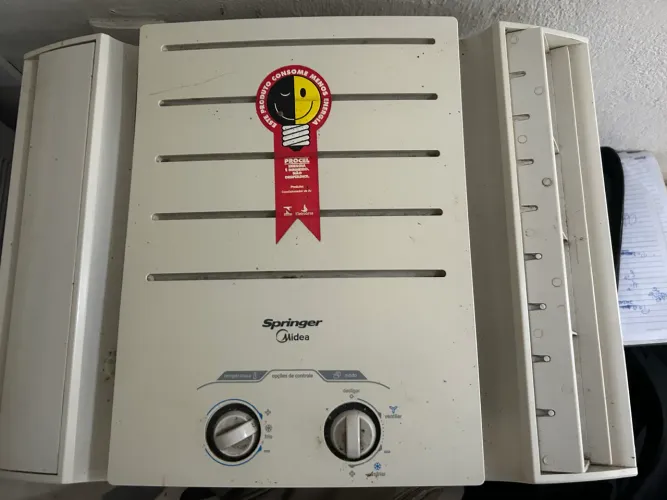 VENDE-SE AR CONDICIONADO!