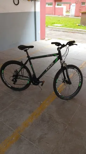 Bicicleta Caloi aro 26