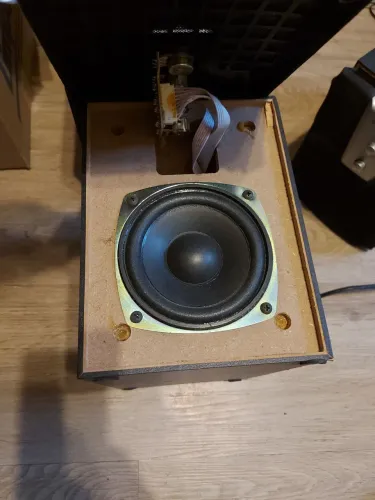 Subwoofer Durabrand VS-214 (40W RMS) - Para Conserto ou Peças