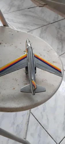 Brinquedo antigo avião anos 90
