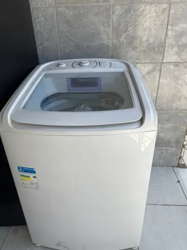 Máquina de lavar eletrolux