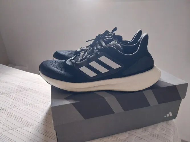 Tênis Adidas Pureboost,  preto