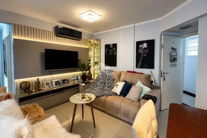 Apartamento 3 Dormitórios sendo 1 suíte - Pedra Branca - Palhoça