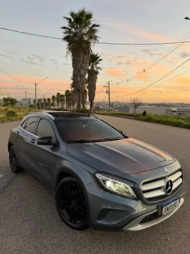 Mercedes-Benz GLA 200 Vision 1.6/1.6 TB 16V Flex Aut. 2015