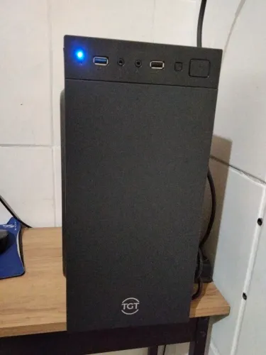 PC GAMER i7 3770, 16GB RAM DDR3. 