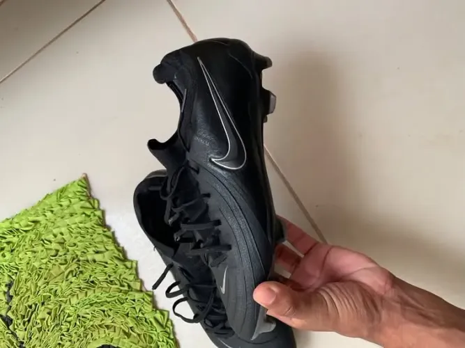 Chuteira Nike Phantom original
