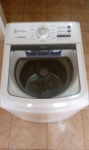 Máquina de lavar Electrolux 14 Kg