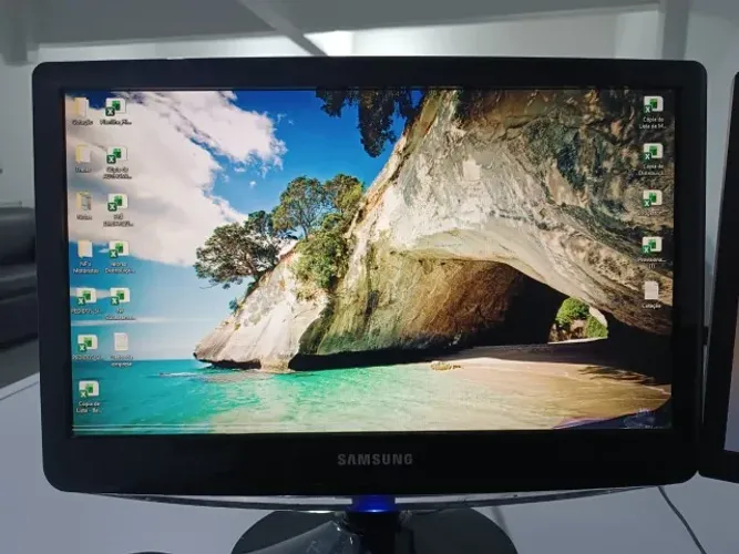 Monitor Samsung 15 Polegadas - Usado