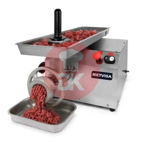 Vende se moedor de carne usado