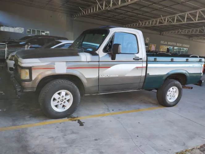 Chevrolet D-20 S / Luxe 3.9/4.0 Diesel 1996