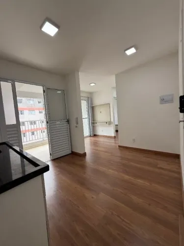 Apartamento com 2 dormitórios para alugar Ton Bosque Maia, 44 m² por R$ 3.229/mês - Picanc