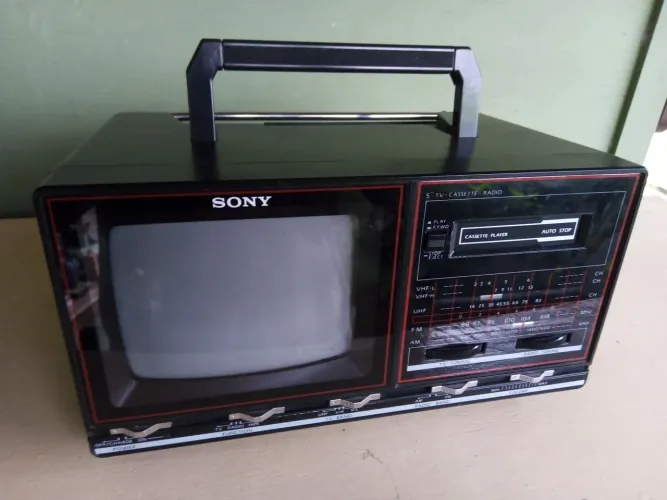 Tv 5P /rádio/tape Sony