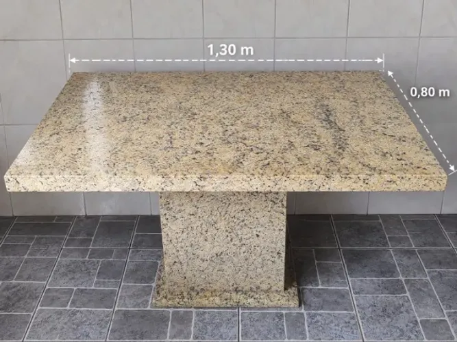 Mesa de Granito Amarelo Icaraí