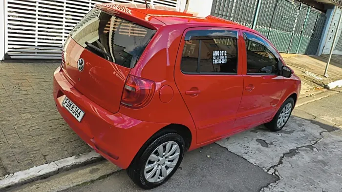Volkswagen Fox 1.0 MI Total Flex 8V 5P 2012