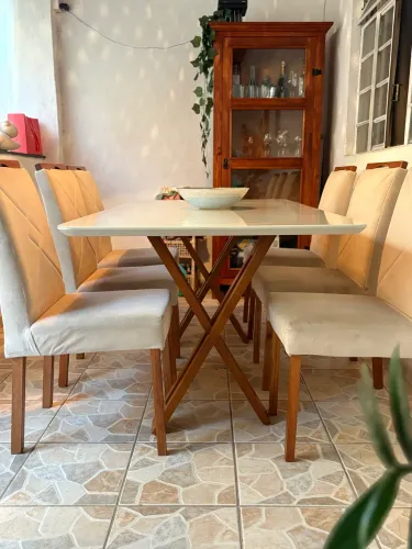 Mesa de jantar em madeira de lei imbuia com tampo de vidro + 6 cadeiras estofadas