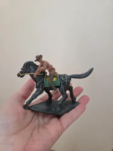 Forte apache vintage cavalo importado gulliver 