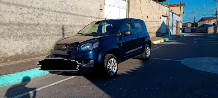 Fiat Uno Attractive 1.0 EVO Fire Flex 8V 5P 2015