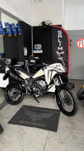 HONDA SAHARA 300 ADVENTURE 2025