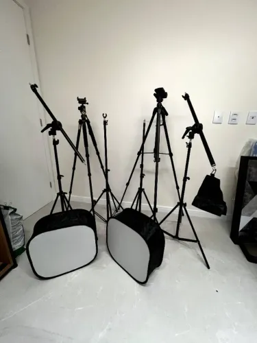 Kit Iluminação Yongnuo + Tripés - Estúdio/Vídeo completo