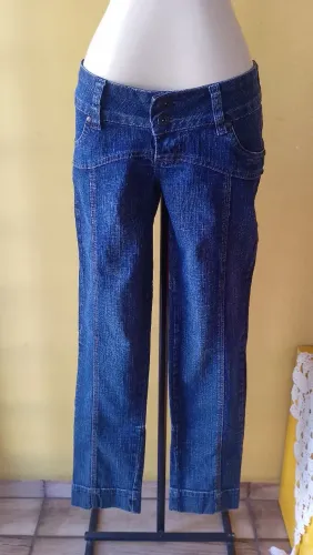 Calça jeans feminina anos 2000 tamanho 42 pequena sem laicra 