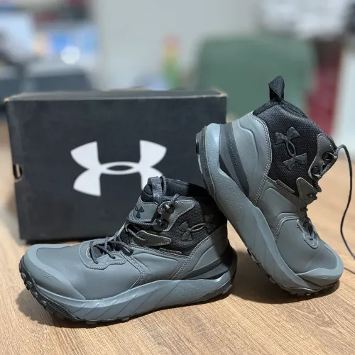Tênis/Bota Under Armour Defense Mid Masculino - Cinza - Excelente Estado