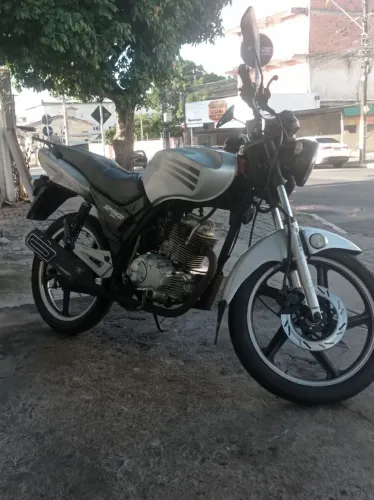 Vende se 4.000
