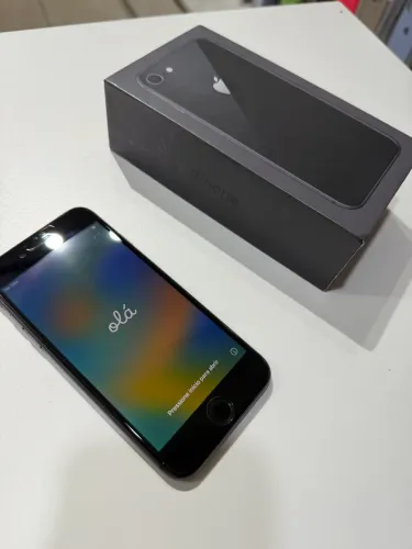 iPhone 8 64 GB 