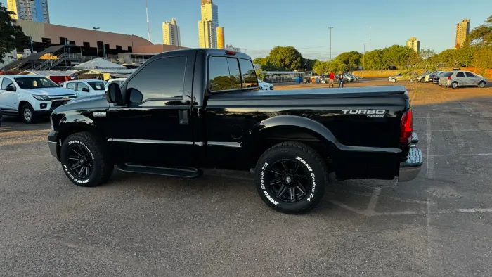 Ford F-250 XLT 3.9 4X2 Diesel TB 2010